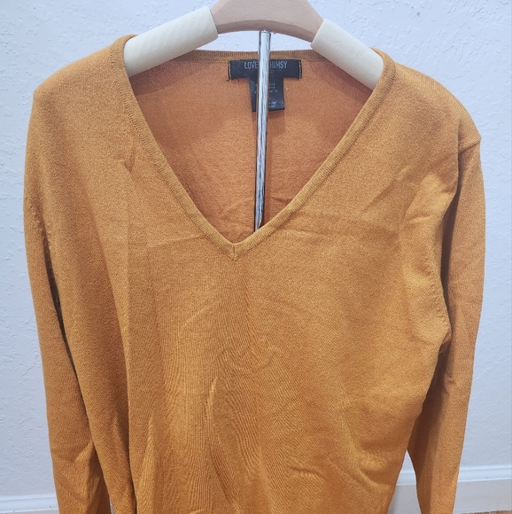 V-Neck Mustard Sweater - Picture 1 of 3